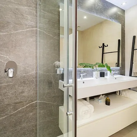 Sunset Cliffs Luxury 100m From The Beach Apartment